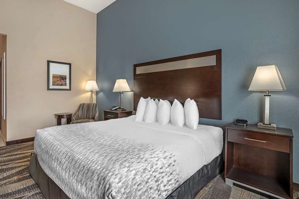 King Bed Guest Room
