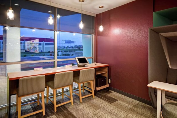 Images Tru by Hilton Fort Wayne