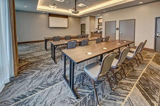 Images Hampton Inn & Suites Franklin Berry Farms