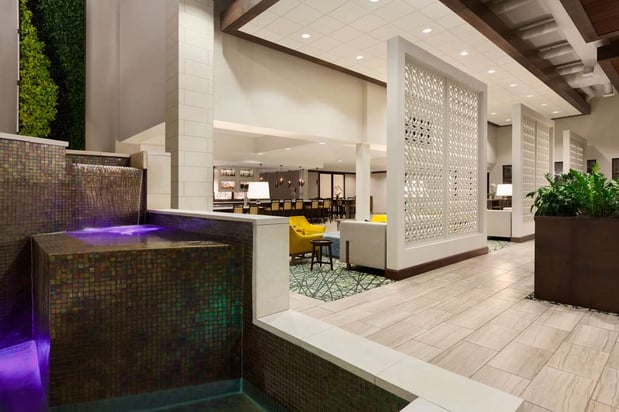 Images Embassy Suites by Hilton San Antonio Brooks Hotel & Spa