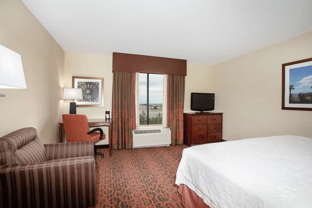 Images Hampton Inn & Suites Denver/South-RidgeGate