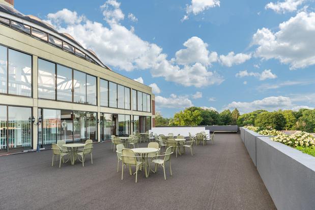 Images Holiday Inn & Suites Pittsfield-Berkshires by IHG