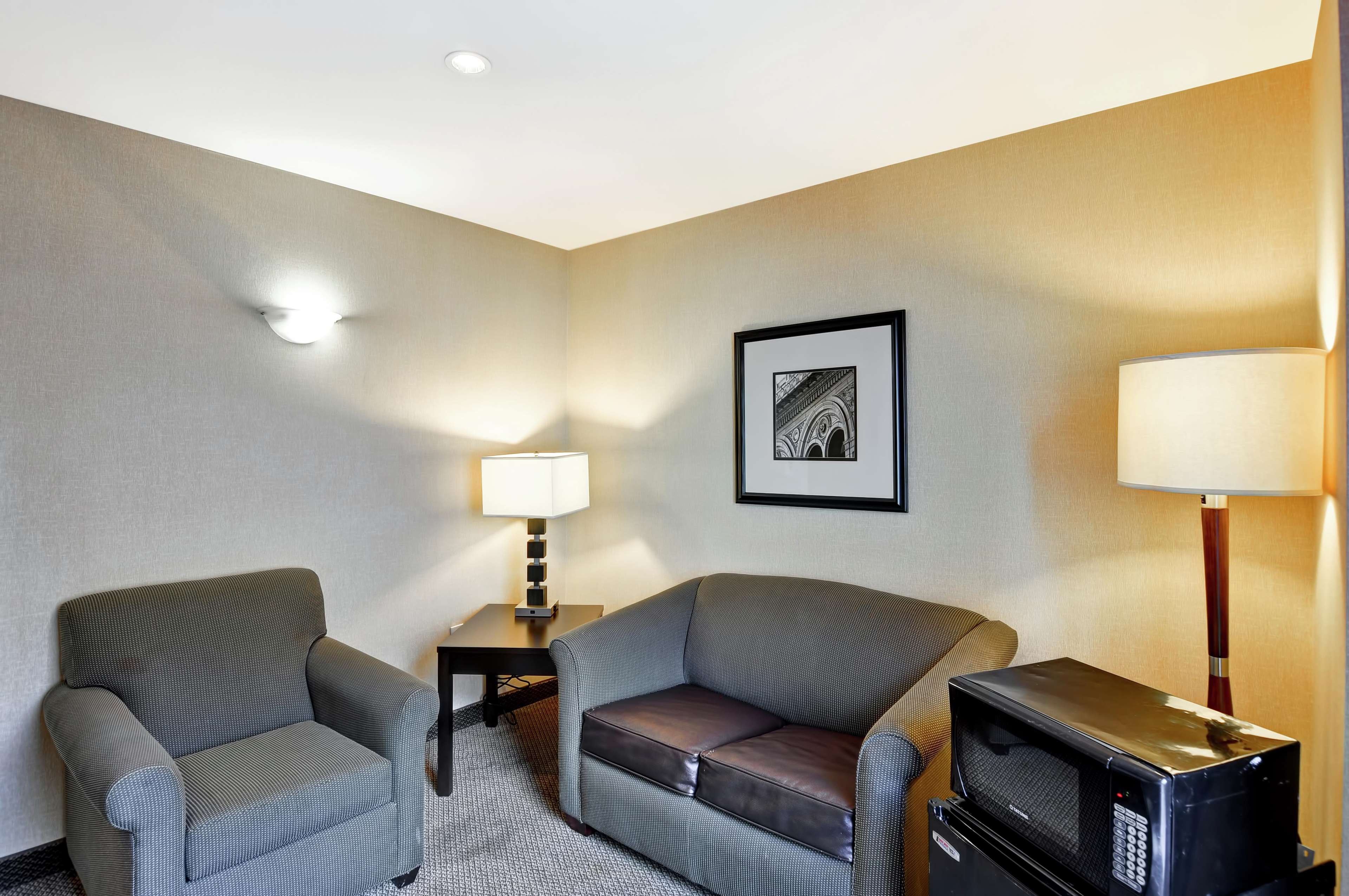 Hampton Inn by Hilton Silver Spring Washington DC Photo