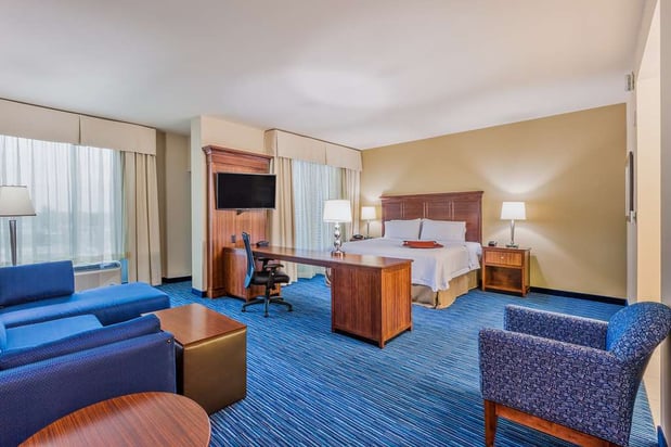 Images Hampton Inn & Suites Downtown Owensboro/Waterfront