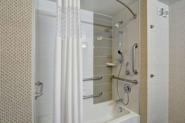Images Hampton Inn & Suites Raleigh/Crabtree Valley