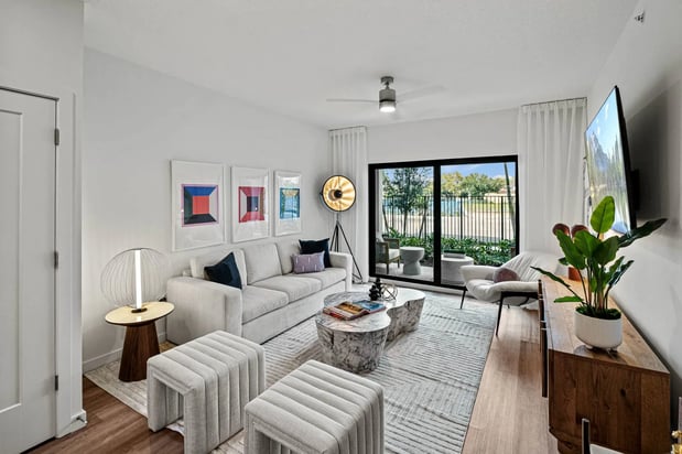 Images Altis Grand Kendall