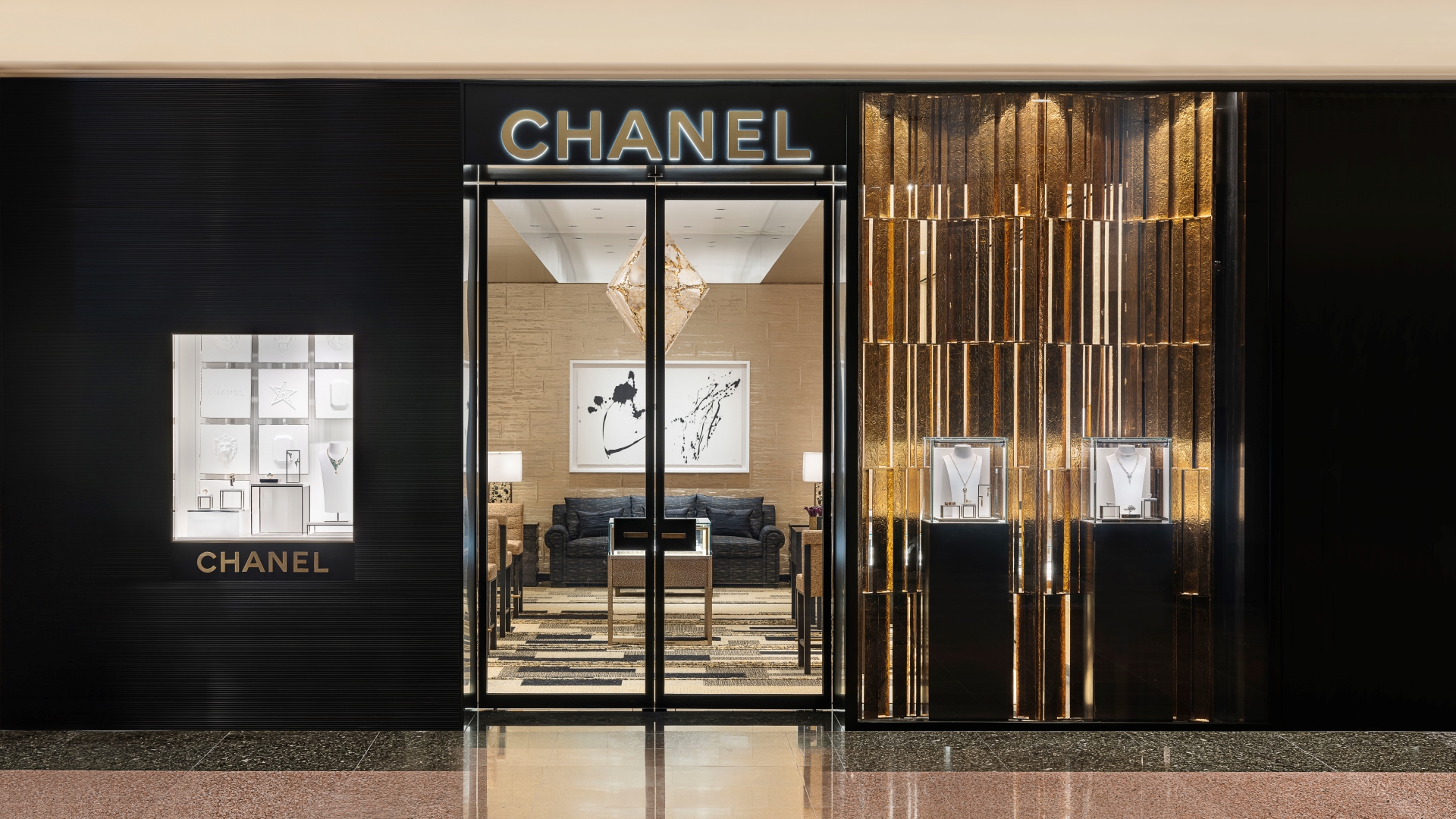Fotos de CHANEL WATCHES AND FINE JEWELLERY