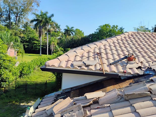 Images International Roofing INC, Experienced roofers