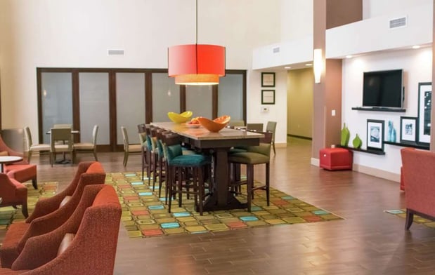 Images Hampton Inn & Suites Dallas/Frisco North-FieldhouseUSA