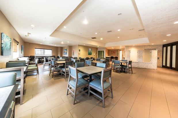 Images Best Western Inn & Suites San Diego – Zoo/SeaWorld Area