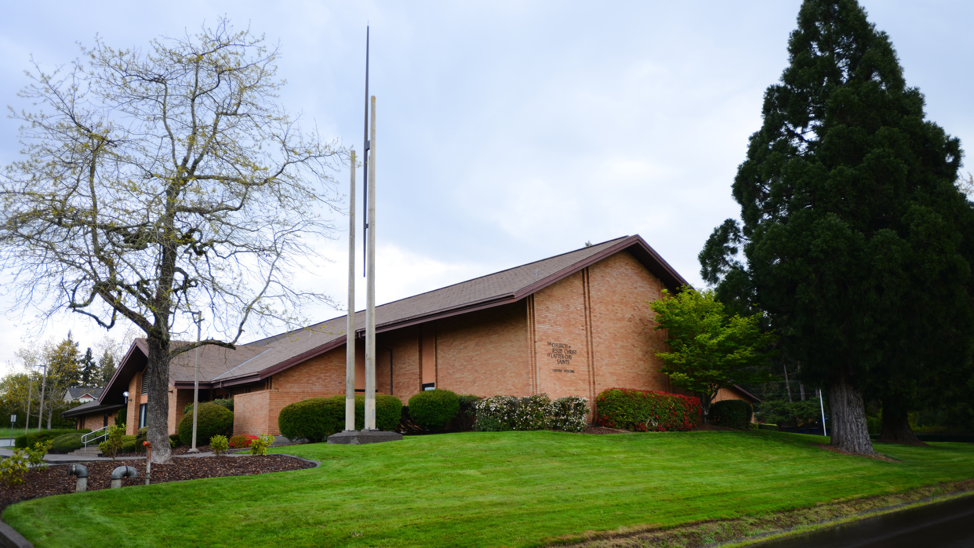 The exterior of the church building located in Turner, Oregon