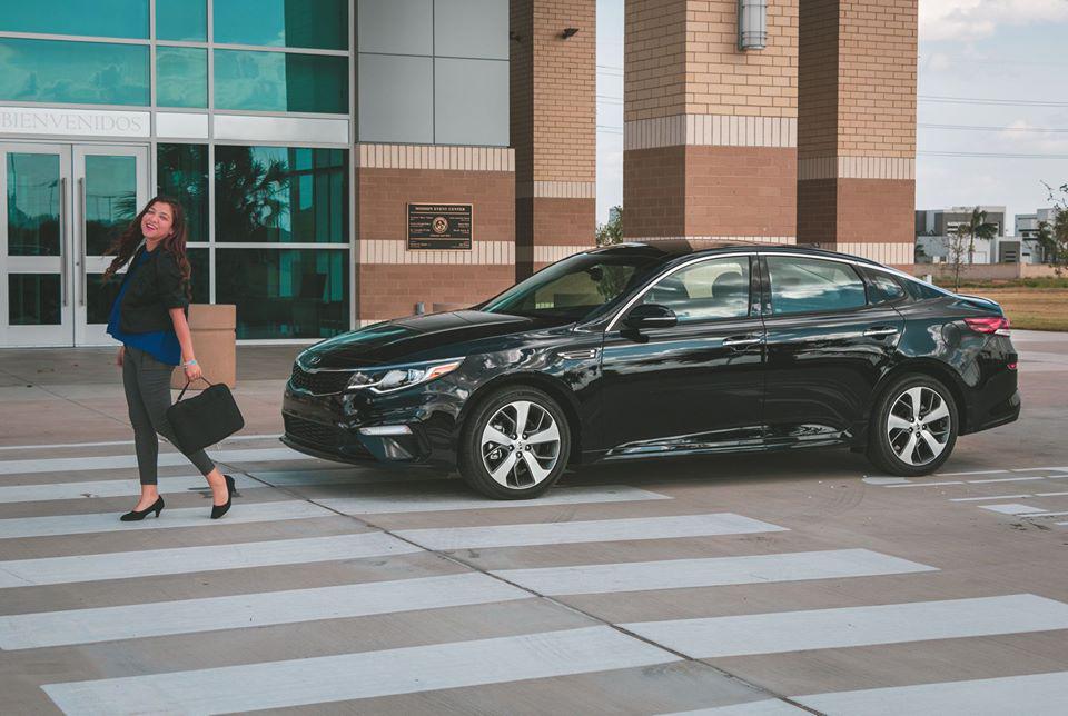 Â¡El Kia Optima es el auto ideal para aquellos en ascenso! Â¡Prueba el tuyo en Bert Ogden Mission Kia! Dale Gas !!!