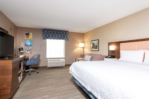 Images Hampton Inn & Suites by Hilton Marshalltown