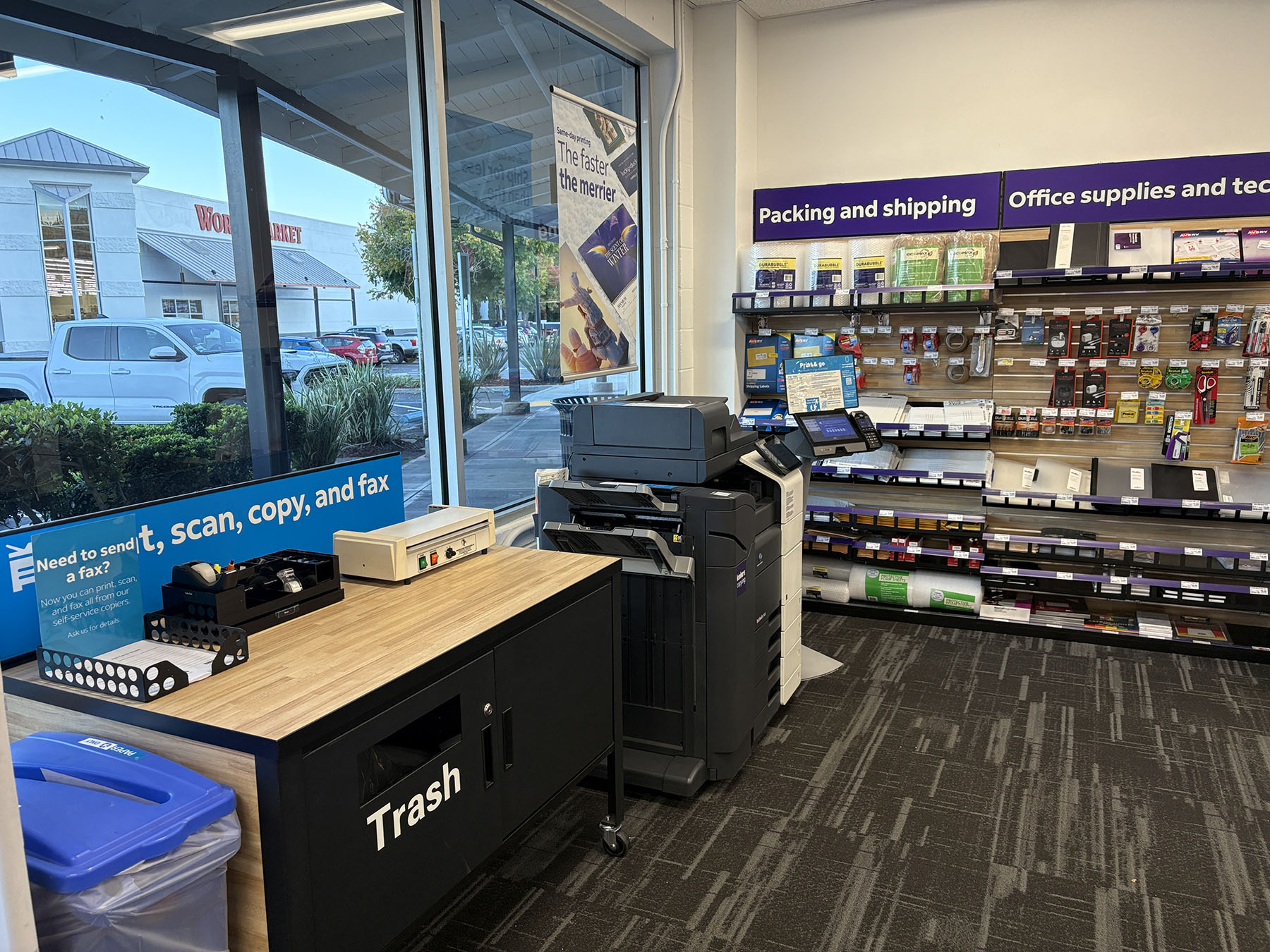 FedEx Office Print & Ship Center Image