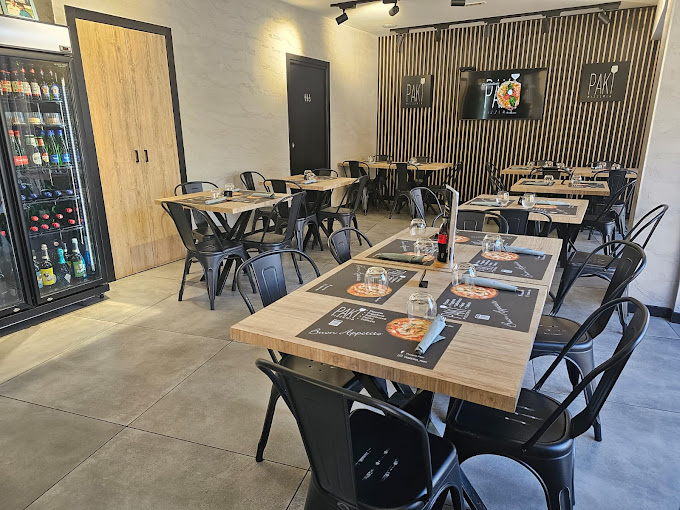 Images Paki Pizzeria