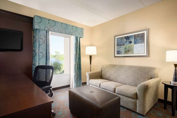 Images Hampton Inn & Suites Bluffton-Sun City