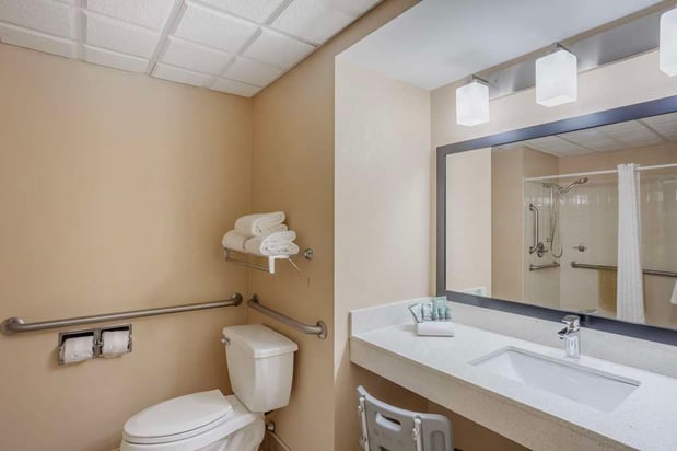 Images Best Western Inn at Blakeslee-Pocono