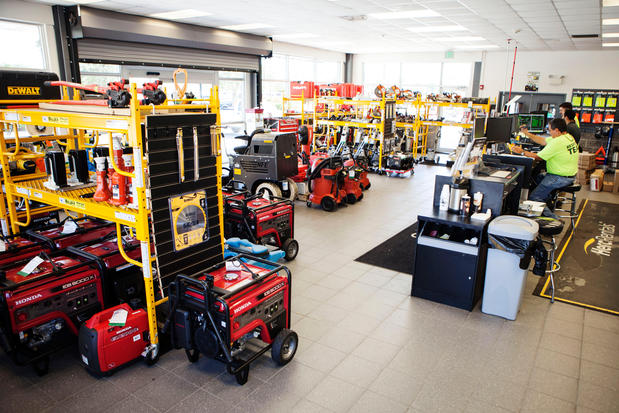 Images Herc Rentals