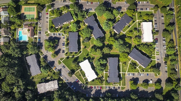 Images Summit Trace Apartments