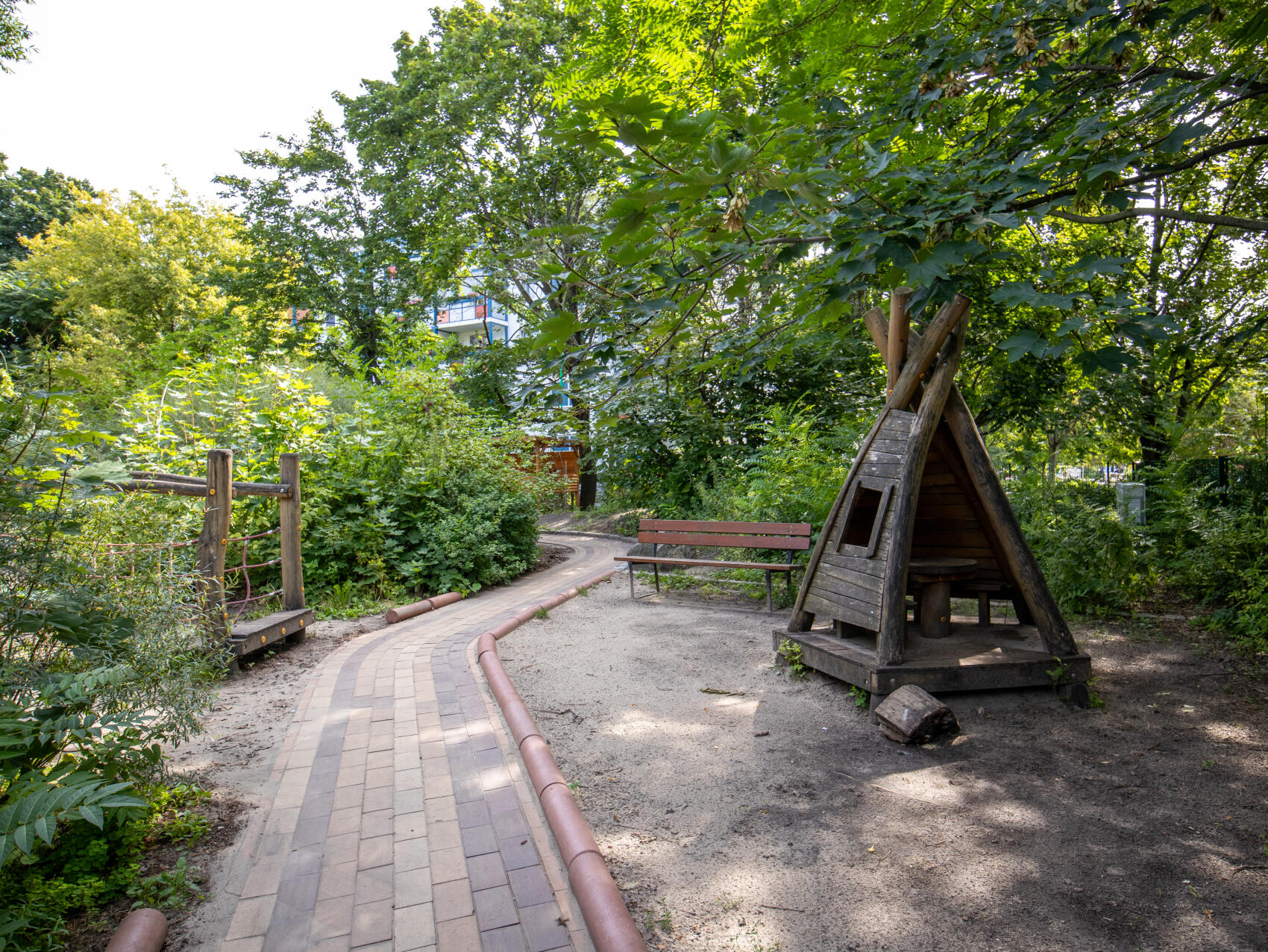Fröbel-Kindergarten Traumzauberbaum, Mollstraße 7a in Berlin