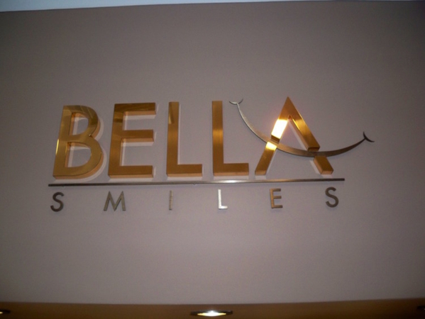 Images Bella Smiles at Roslyn