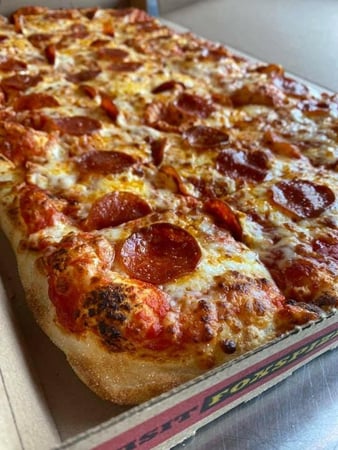 Images Fox's Pizza Den