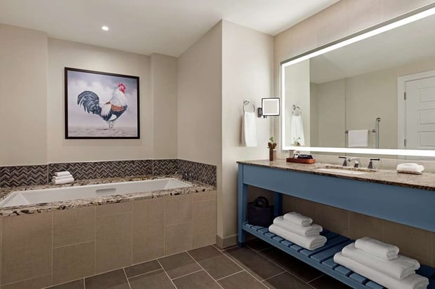 Images The Harpeth Franklin Downtown, Curio Collection by Hilton