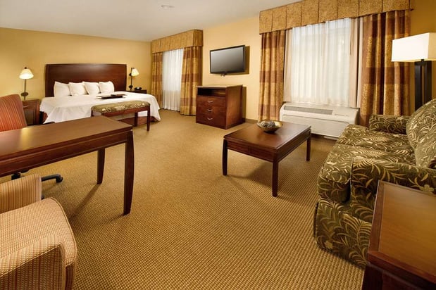 Images Hampton Inn & Suites San Antonio-Airport