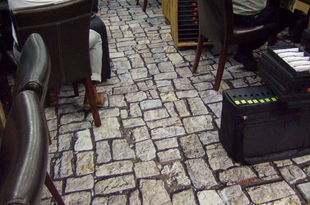 Teppichdruck Deutschland | QYOU UG (haftungsbeschränkt), Bahnhofstraße 4 in Seefeld