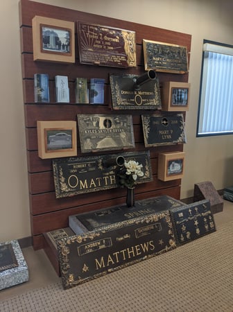 Images Des Moines Winterset Memorials