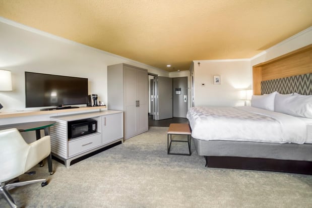 Images Holiday Inn Mobile-Dwtn/Hist. District by IHG