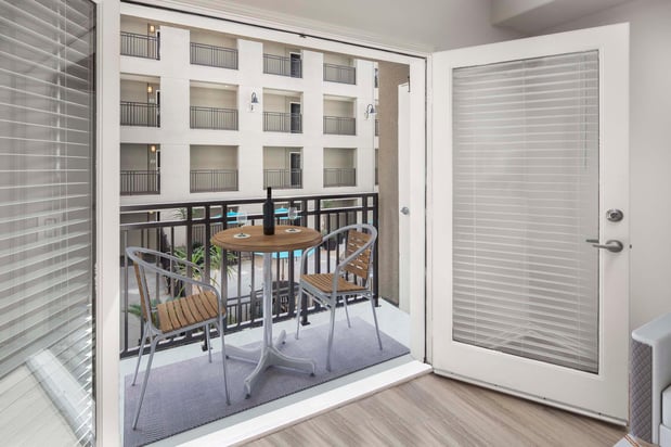 Images Camden Tuscany Apartments