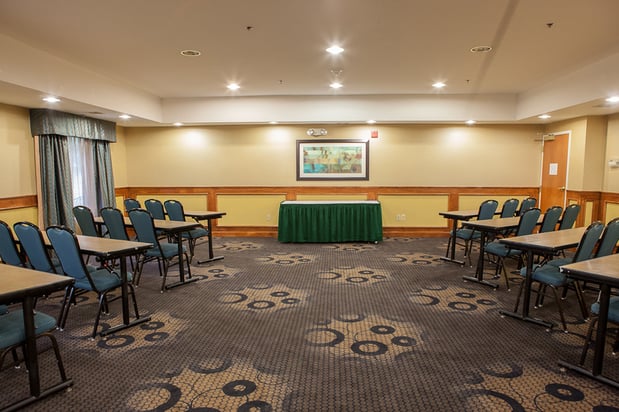 Images Holiday Inn Express & Suites Canton by IHG
