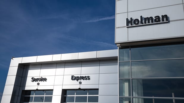 Images Service Center at Holman INFINITI