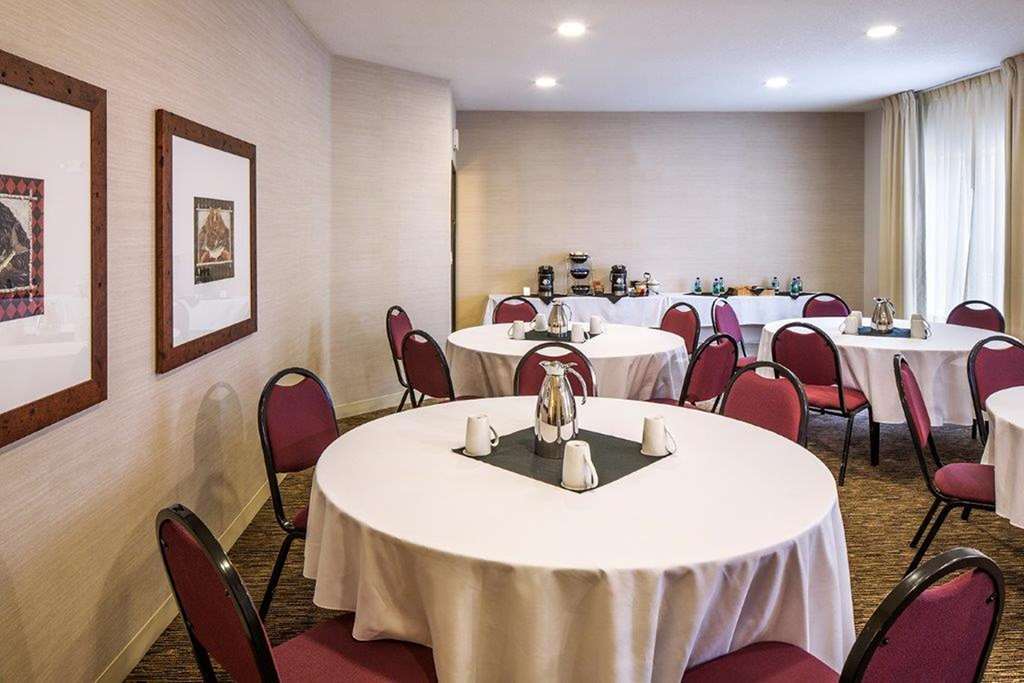 Meeting Room DoubleTree by Hilton Hotel Bend Bend (541)317-9292