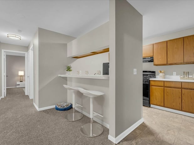 Images Wyndham Hill Apartments
