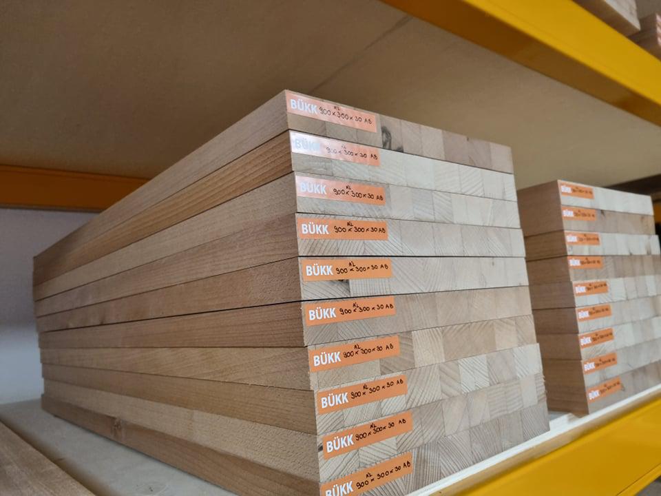 Images OKTOGON-HOLZ KFT Faáru-Épületfa Forgalmazás, Lapszabászat