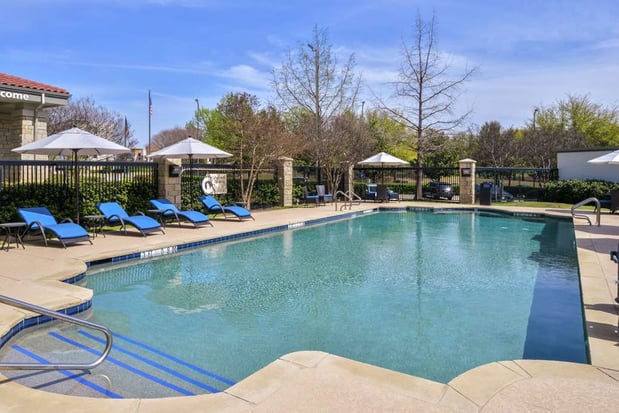 Images Hampton Inn & Suites Legacy Park-Frisco