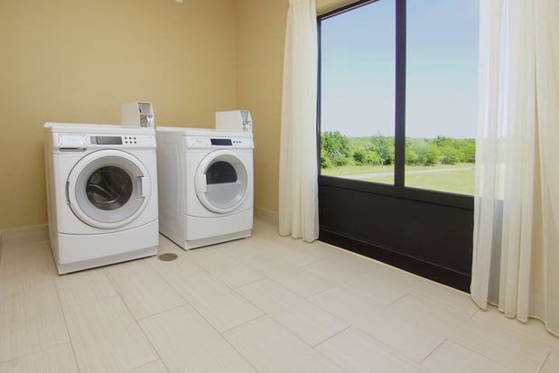 Images Holiday Inn Express & Suites Cuero by IHG