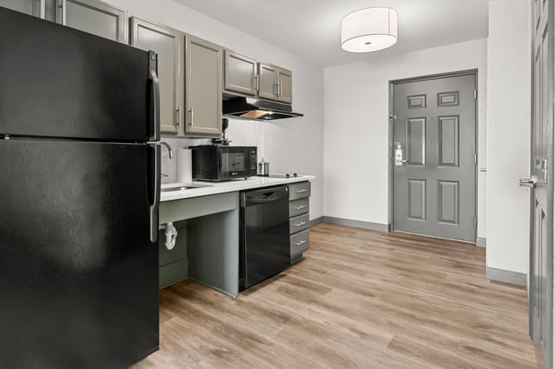 Images Candlewood Suites Hazleton by IHG