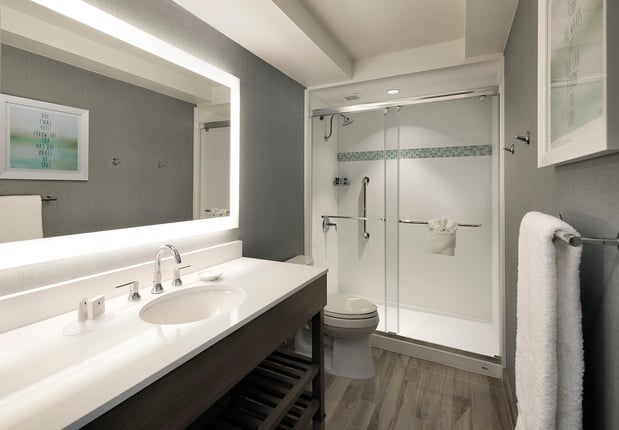 Images Crowne Plaza Ventura Beach by IHG