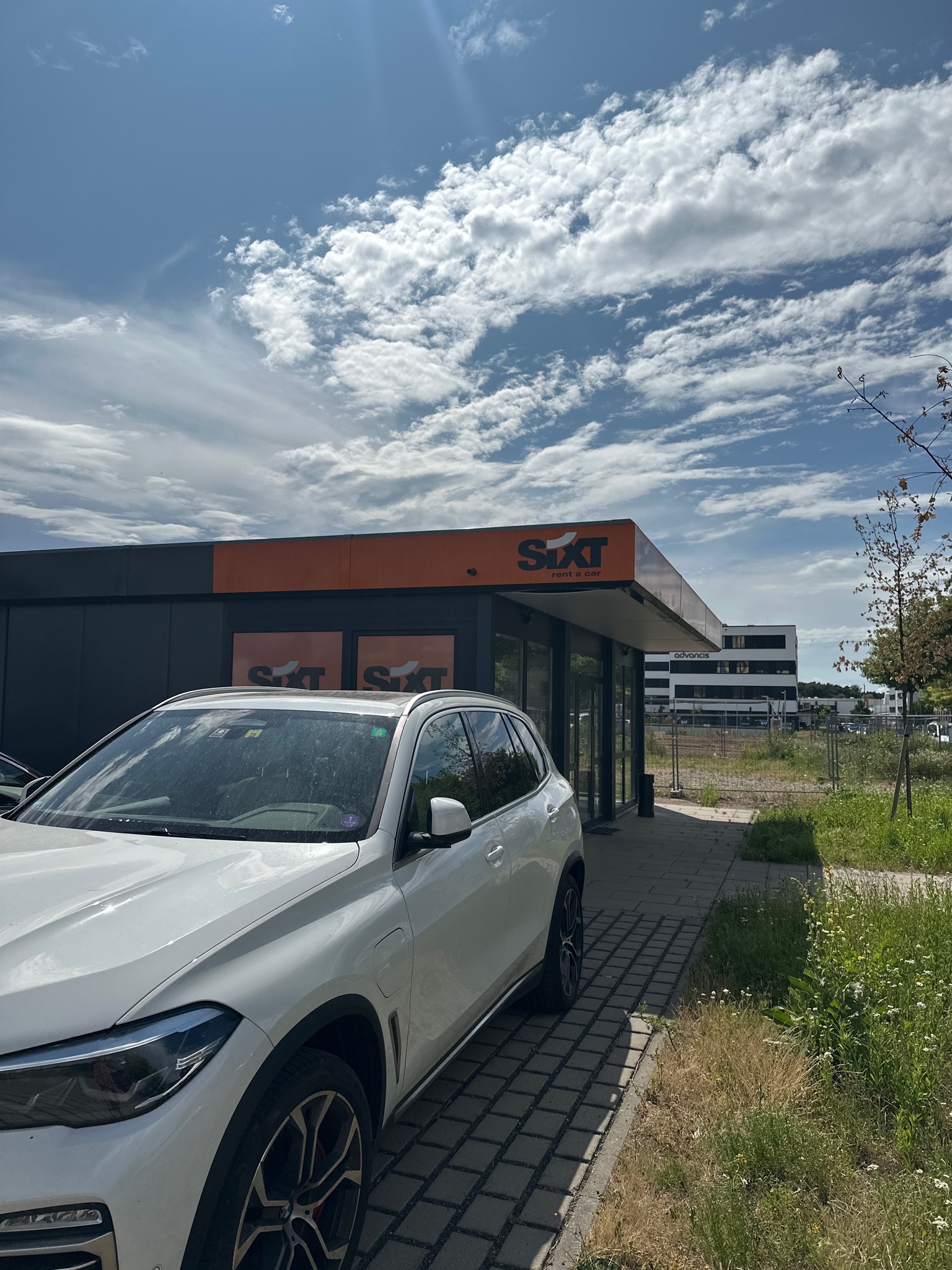 SIXT Autovermietung Langen, Monzastr. 1 b in Langen (Hessen)