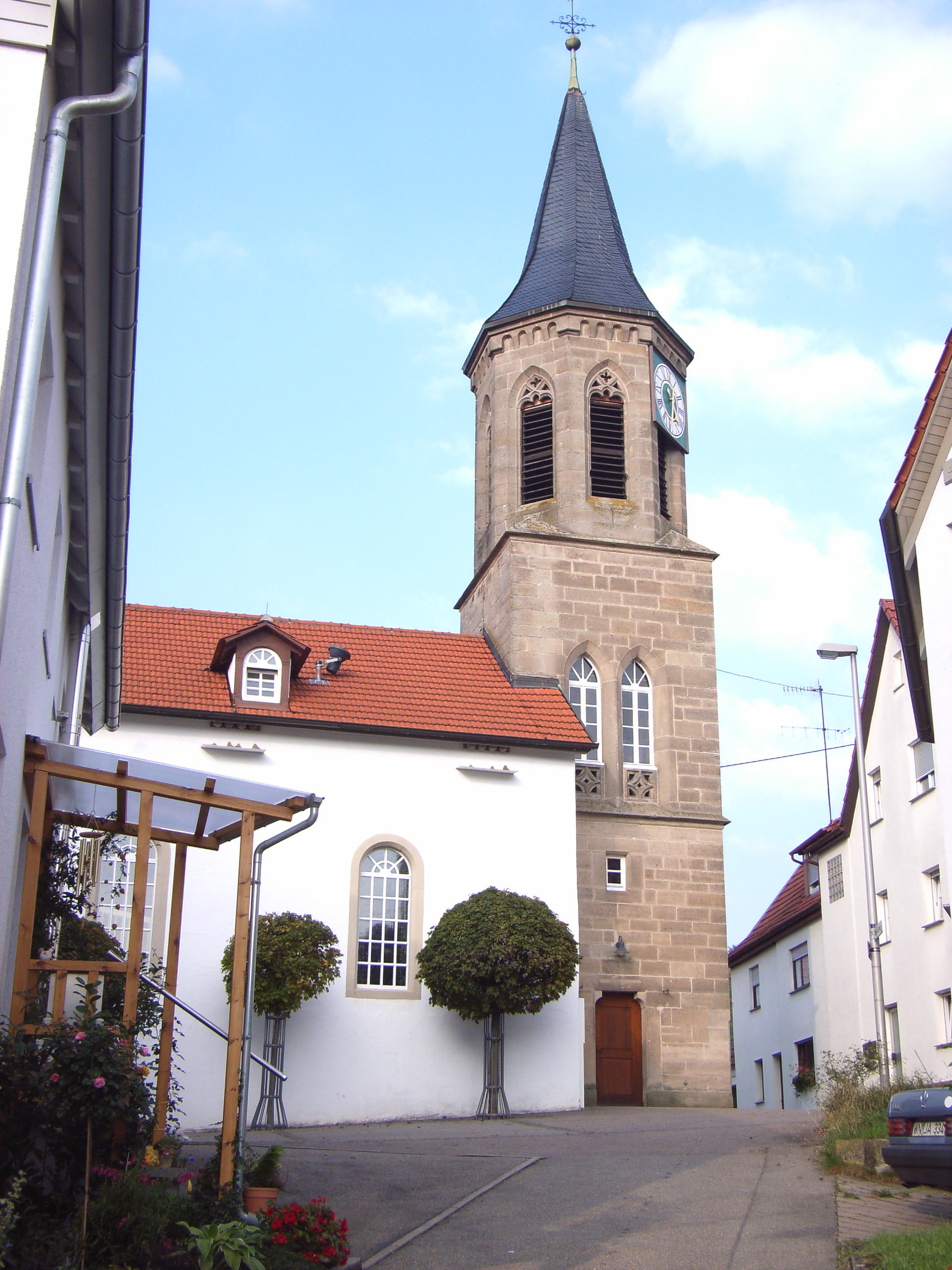 St. Ulrichskirche Birkmannsweiler -  Evangelische Kirchengemeinde Birkmannsweiler-Höfen/Baach, Oberer Kirchweg 16 in Winnenden-Birkmannsweiler