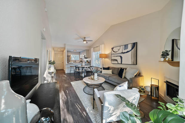 Images Bay Village Apartments