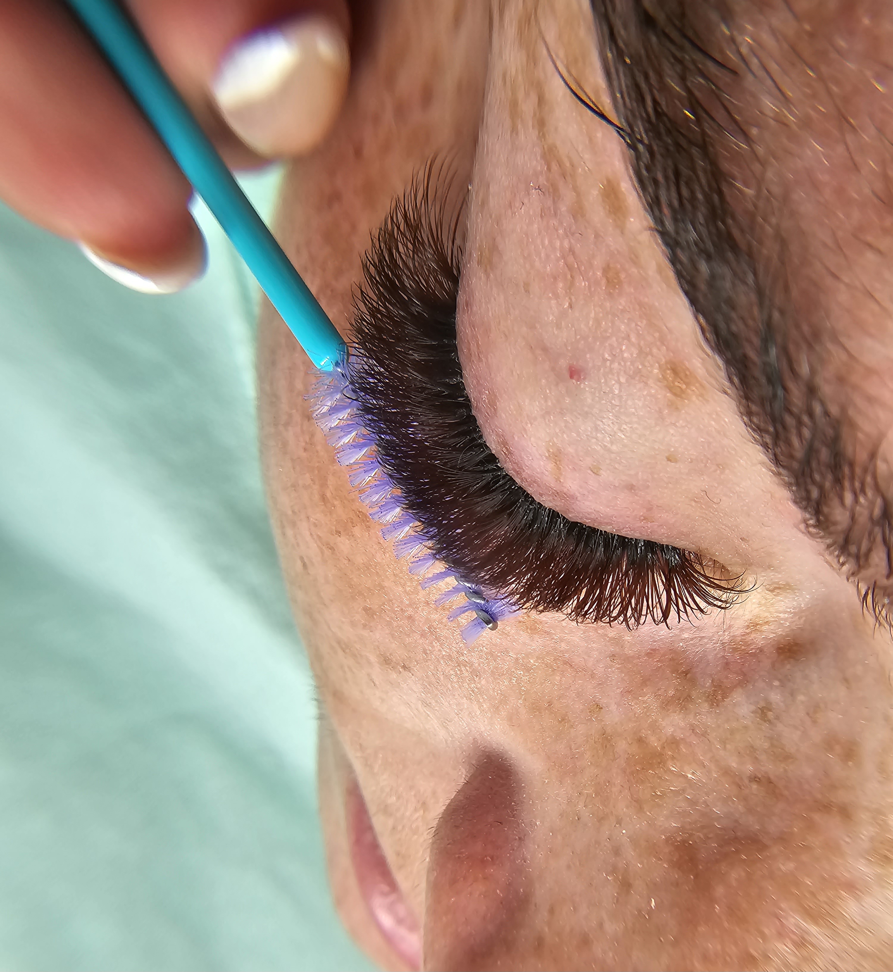 Images Lashista - Formation cils - Pose de cils - Produits de cils Longueuil
