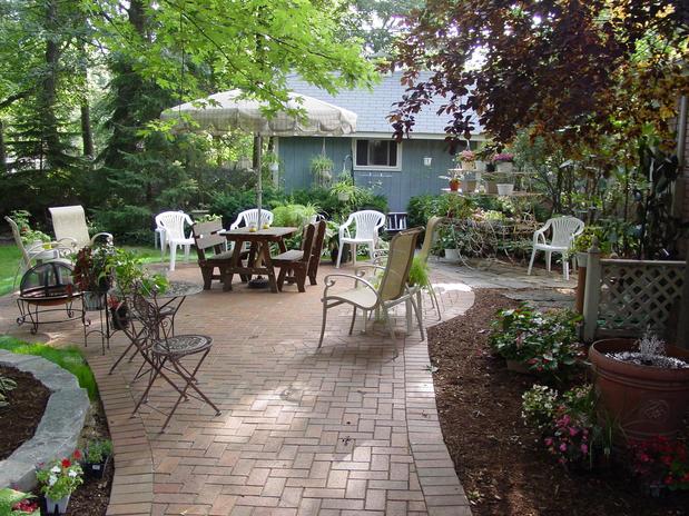 Images Apple Blossom Landscape Concepts, Inc