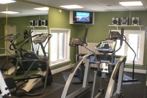 Candlewyck Apartments Fitness Center