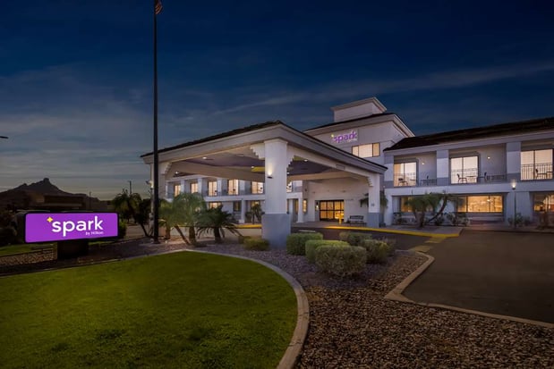 Images Spark by Hilton Fountain Hills Scottsdale