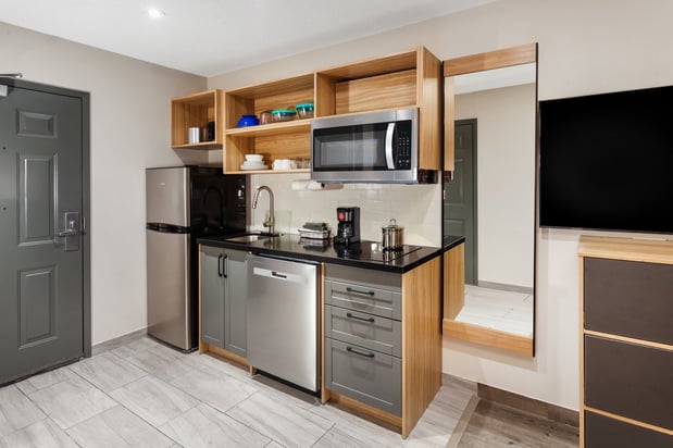 Images Candlewood Suites Harrisonburg by IHG