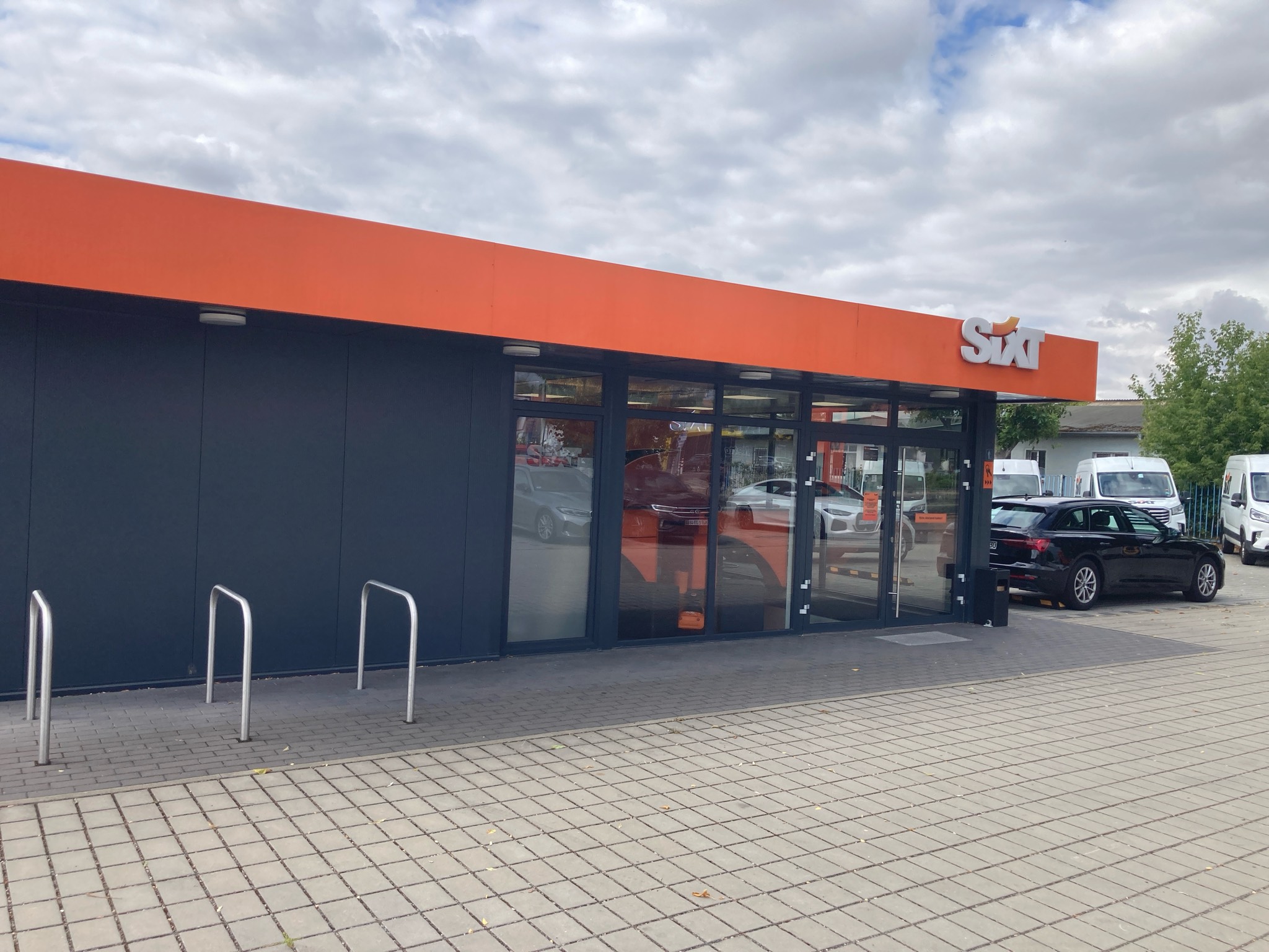 SIXT Autovermietung Halle, Delitzscher Str. 46 in Halle (Saale)